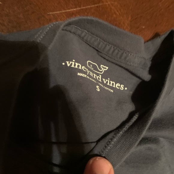 Vineyard vines Las Vegas tee - Picture 2 of 3